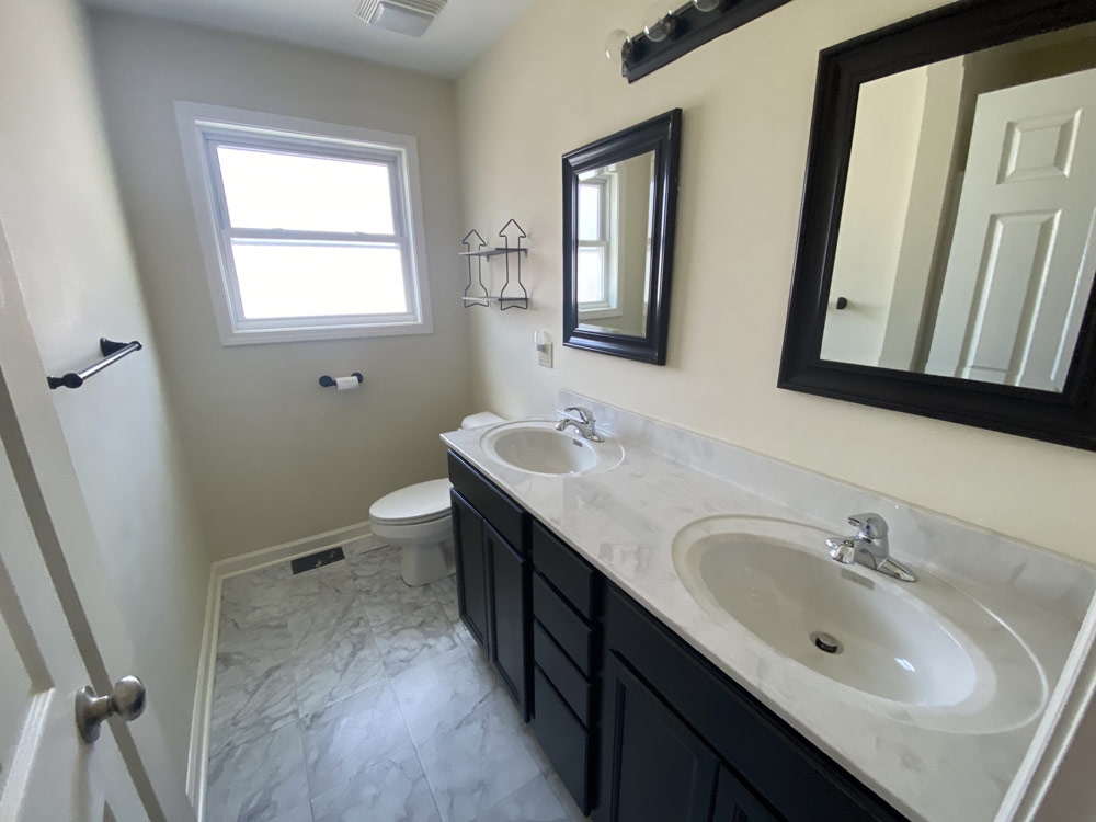 405 KY Court, bathroom