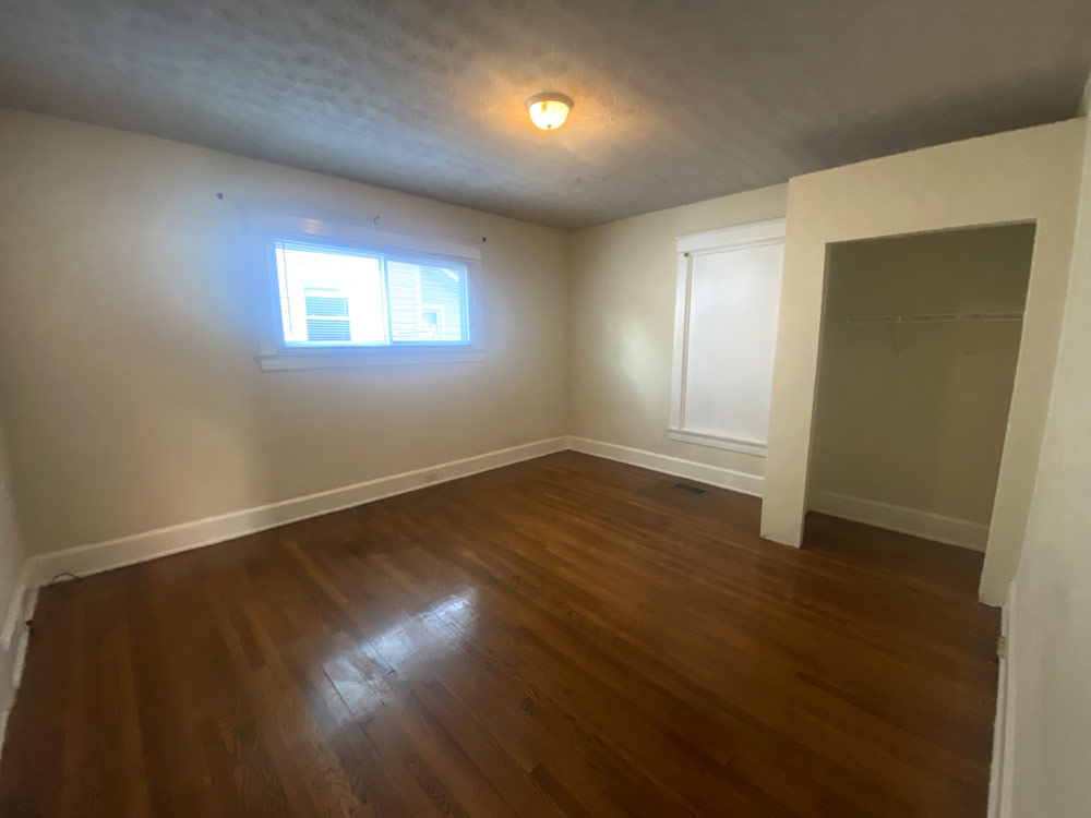 510 Euclid Ave, bedroom