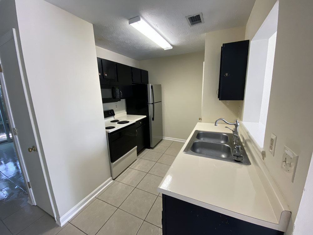 Montmullin Townhomes, kitchen